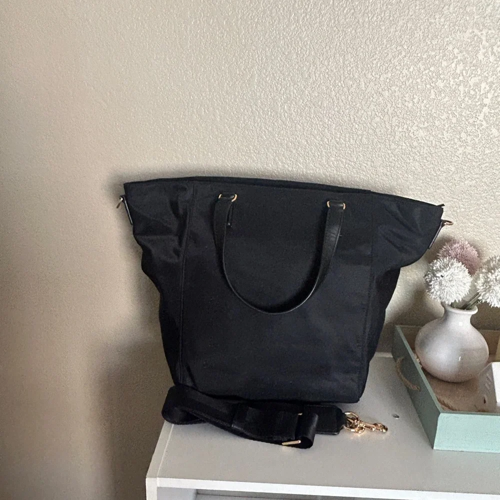 Tory Burch Black Nylon Tote Bag size. M